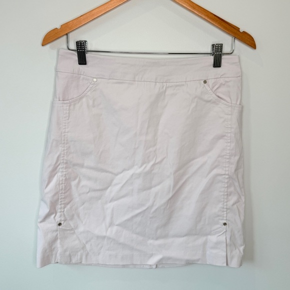 Tribal White Skirt with Pockets Shorts Underneath (6) - Picture 1 of 6